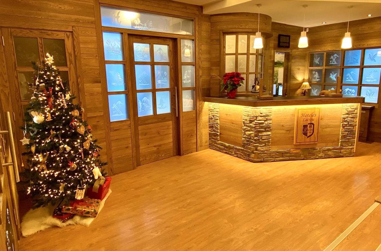Hotel Lacreu Salardú Esterno foto