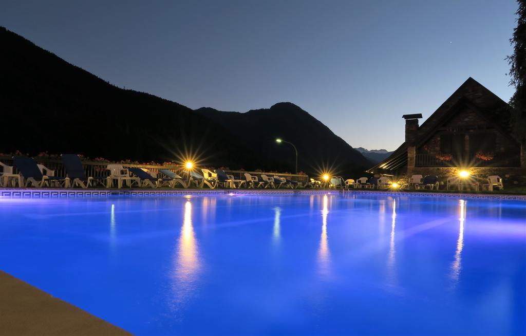 Hotel Lacreu Salardú Esterno foto