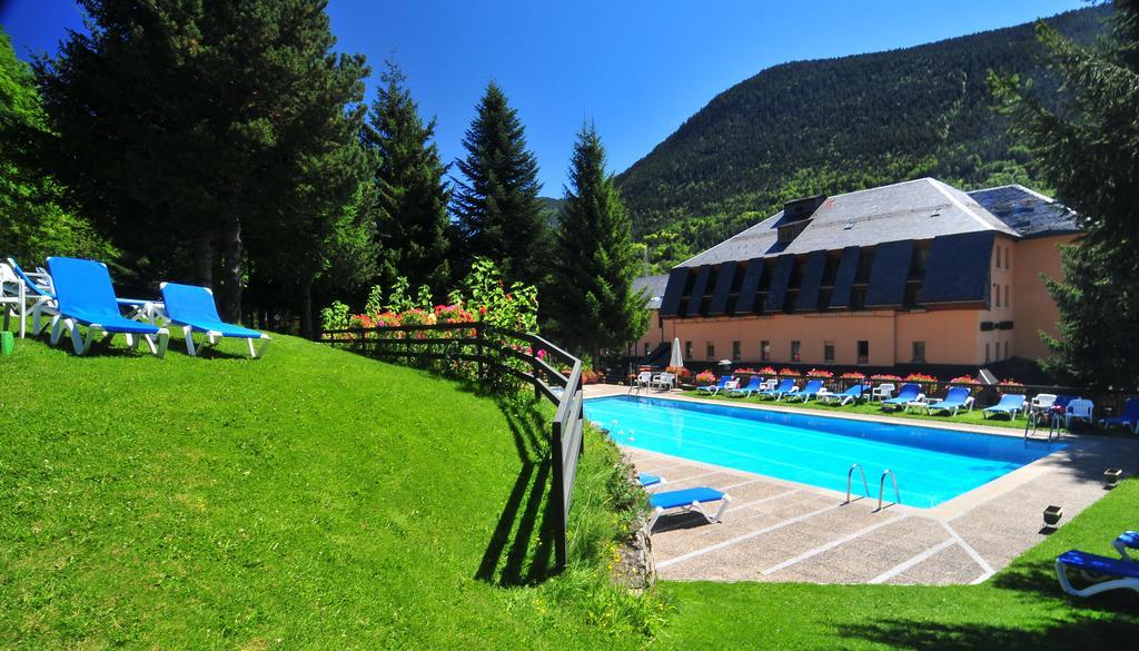 Hotel Lacreu Salardú Esterno foto