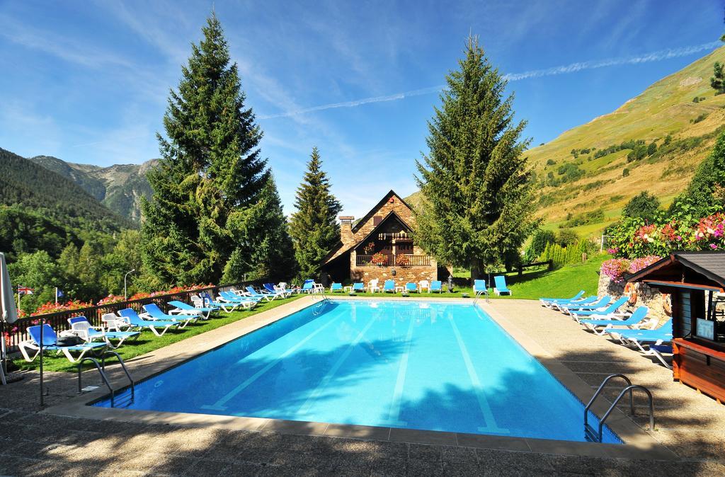 Hotel Lacreu Salardú Esterno foto